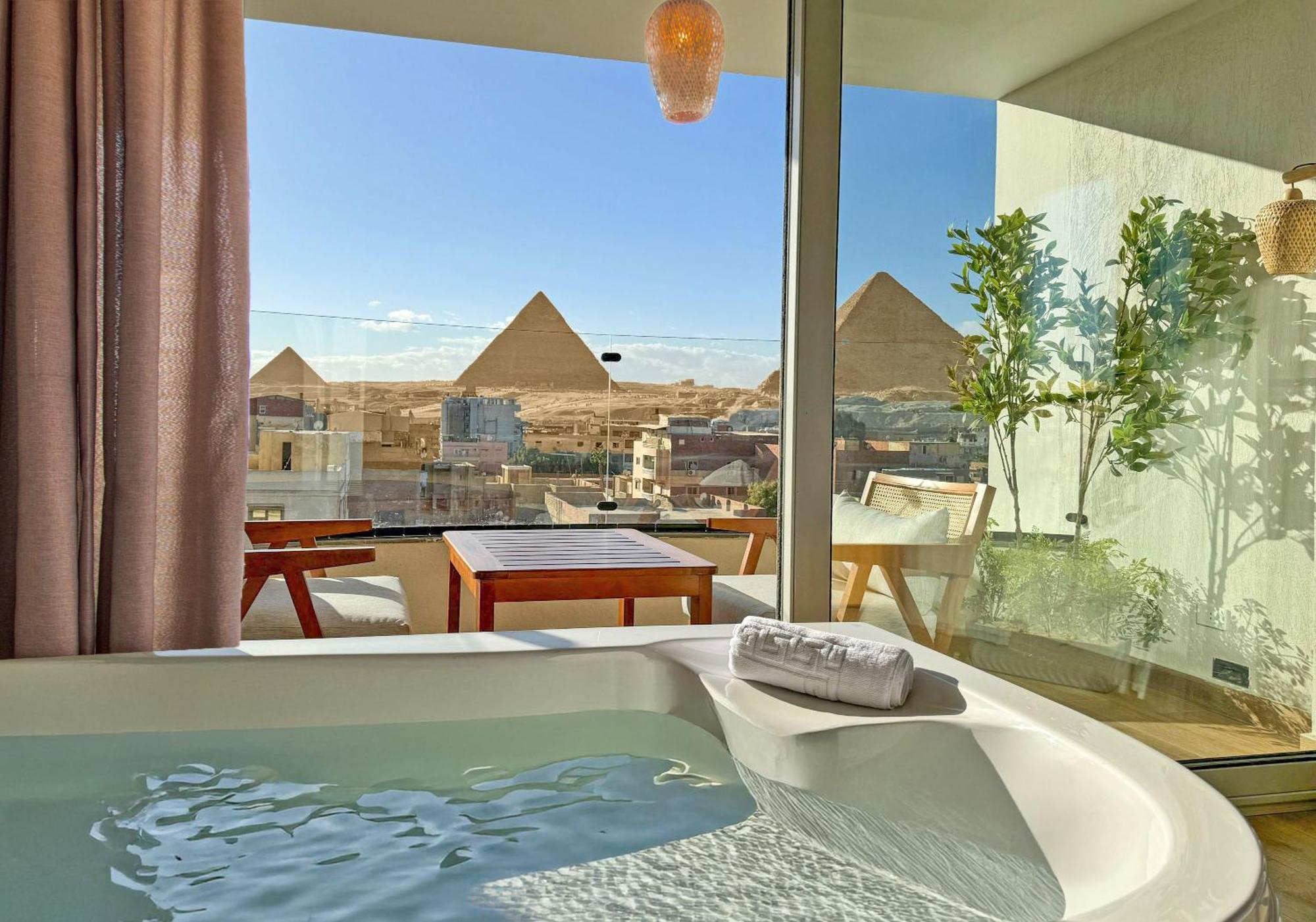 Galaxy Pyramids View Inn Kafret el-Gabal Esterno foto
